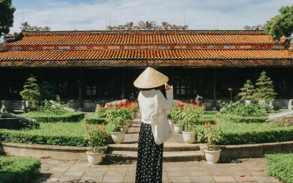 Hue in April – Weather,…